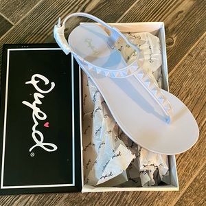 Matte studded sandals (Ash blue)